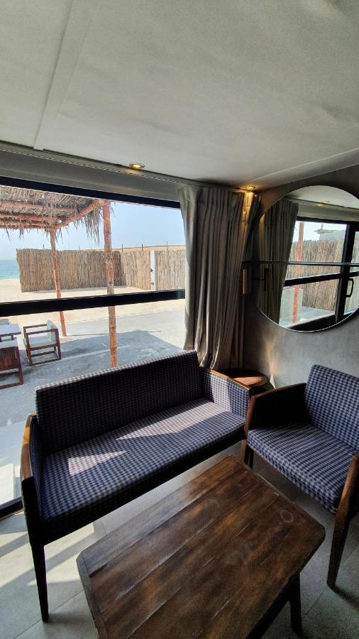 Caravana Beach Resort Al Zorah Ajman Buitenkant foto